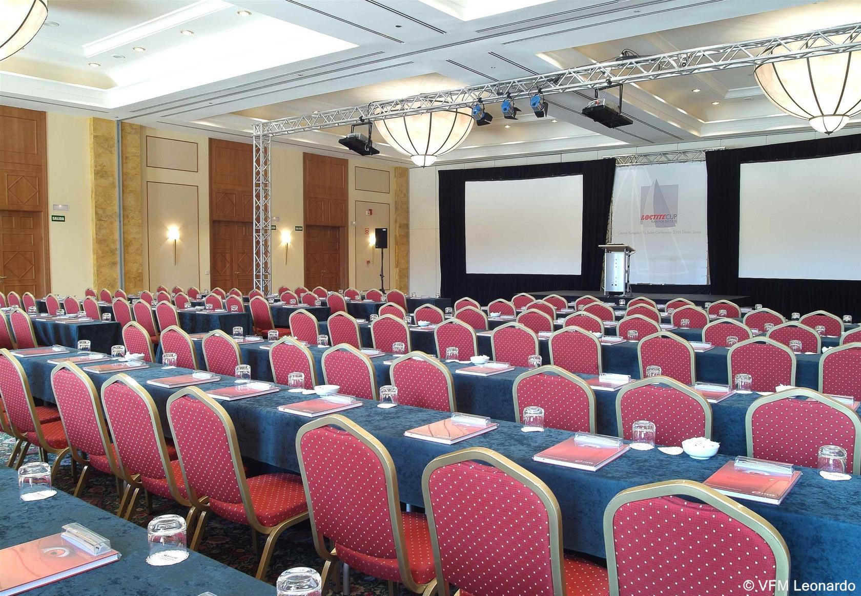Denia Marriott La Sella Golf Resort & Spa Ngoại thất bức ảnh A typical conference room