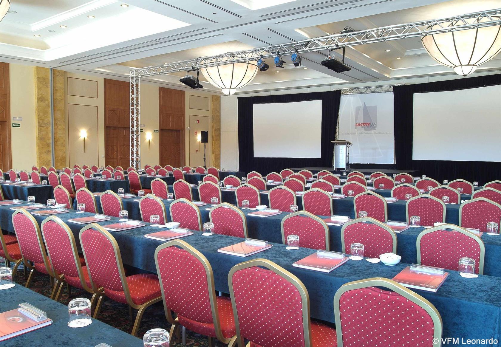 Denia Marriott La Sella Golf Resort & Spa Ngoại thất bức ảnh A conference room