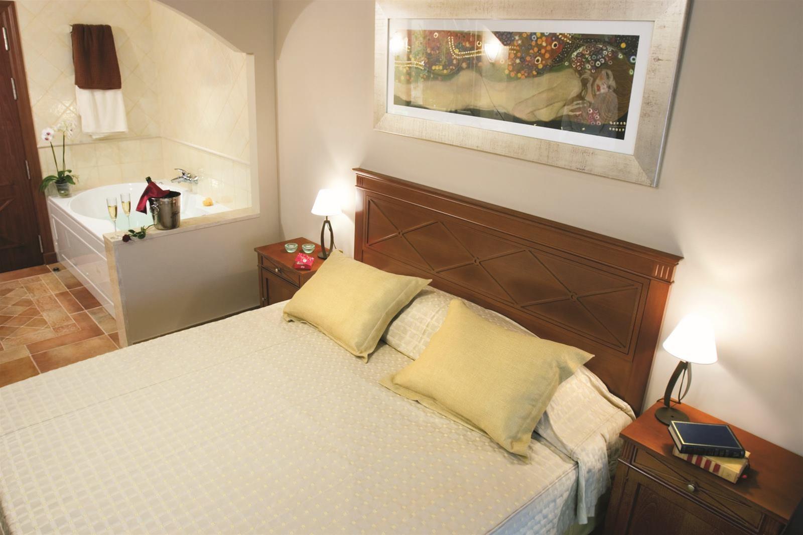 Denia Marriott La Sella Golf Resort & Spa Ngoại thất bức ảnh A bedroom